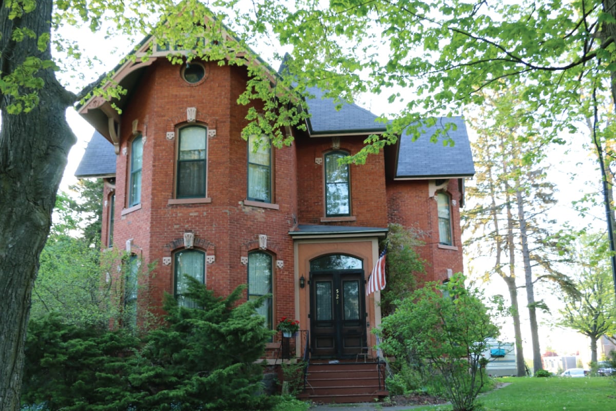 The Douglas Home